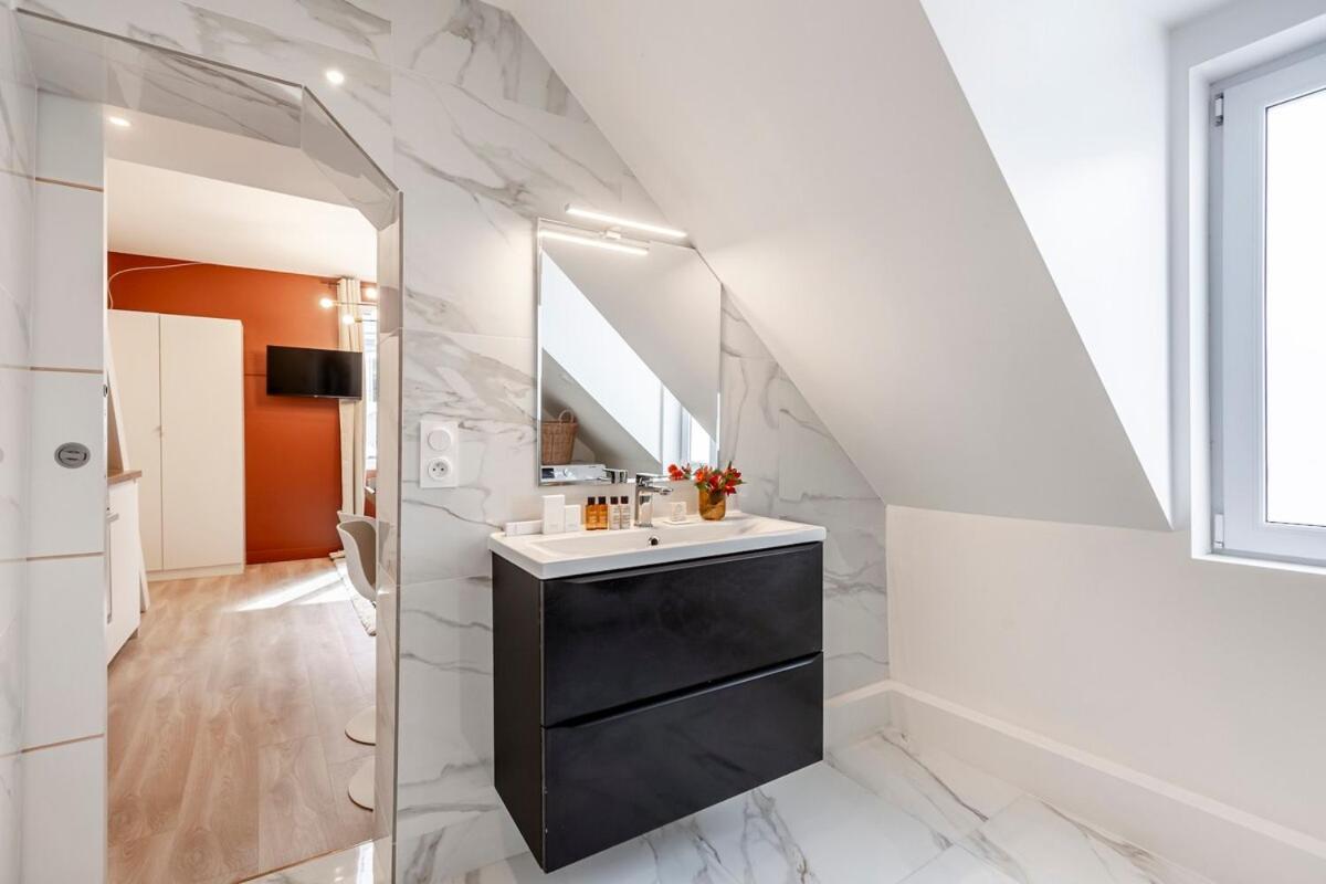 A41#republique # Marais # 1bedroom # Paris03 # Ac